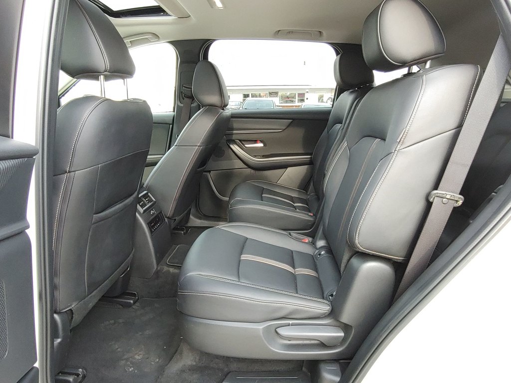 2025 Mazda CX-90 MHEV in Antigonish, Nova Scotia - 33 - w1024h768px