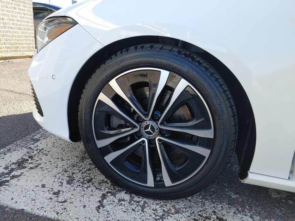 2025 Mercedes-Benz CLA 250 4Matic | Sunroof | Leather | Warranty to 2028 in Saint John, New Brunswick - 10 - w1024h768px