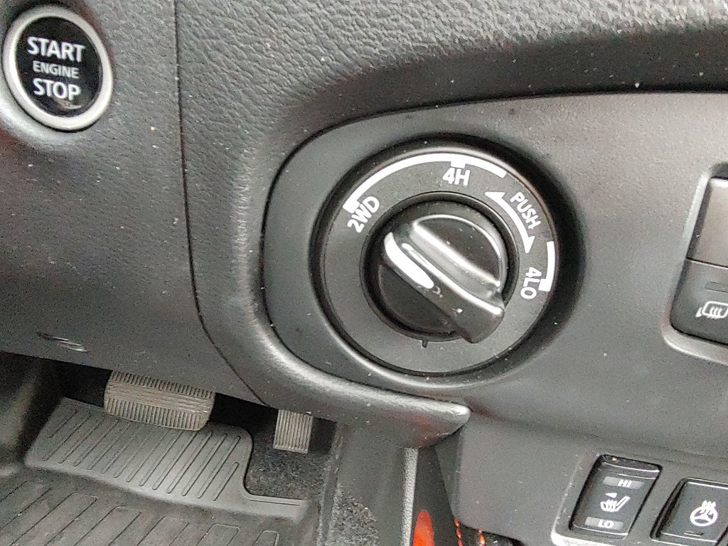 2023 Nissan Frontier PRO-4X | Leather | Sunroof | Cam in Saint John, New Brunswick - 22 - w1024h768px