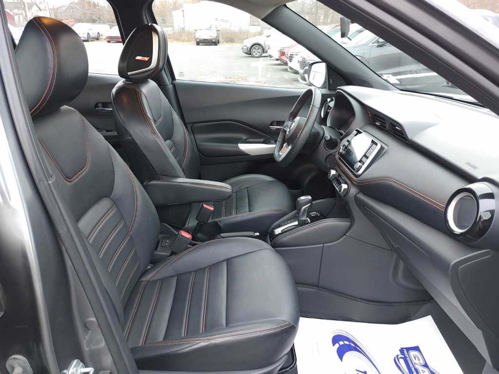 2018  KICKS SR | Leather | SunRoof | Cam | USB | XM | HtdWheel in Saint John, New Brunswick - 31 - w1024h768px