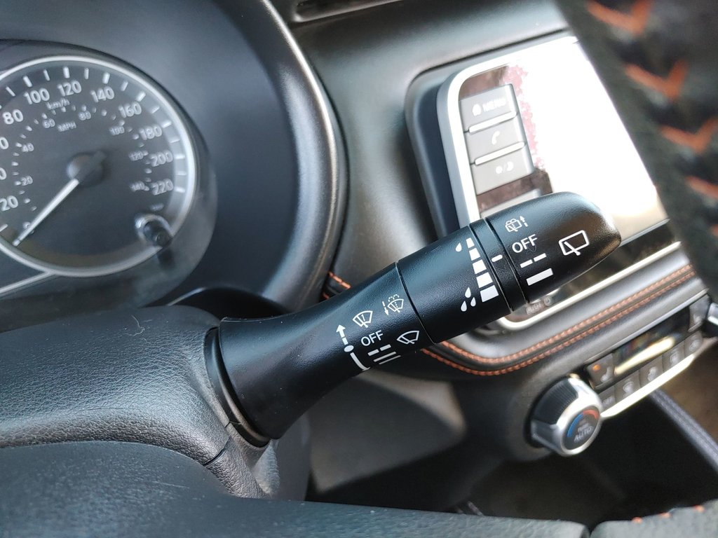 Nissan Kicks SR | Leather | HtdSeats | Cam 2020 à Saint John, Nouveau-Brunswick - 19 - w1024h768px
