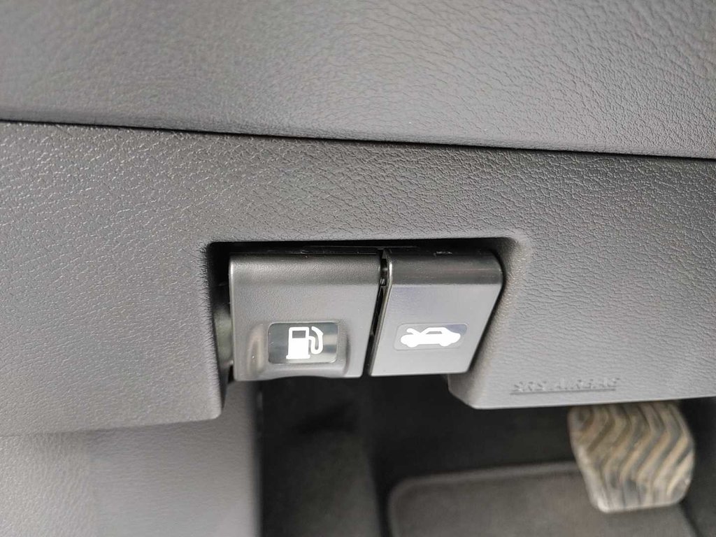 2024 Nissan Kicks SV | Cam | USB | HtdSeats | Warranty to 2029 in Saint John, New Brunswick - 29 - w1024h768px