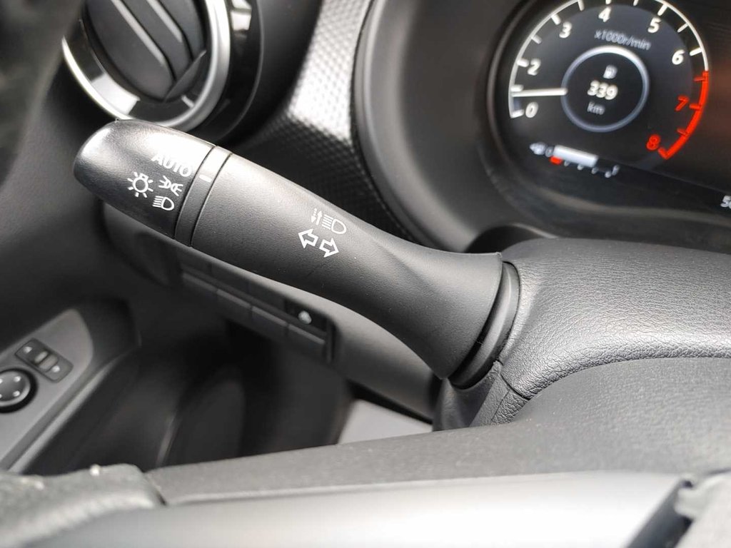 2024 Nissan Kicks SV | Cam | USB | HtdSeats | Warranty to 2029 in Saint John, New Brunswick - 50 - w1024h768px