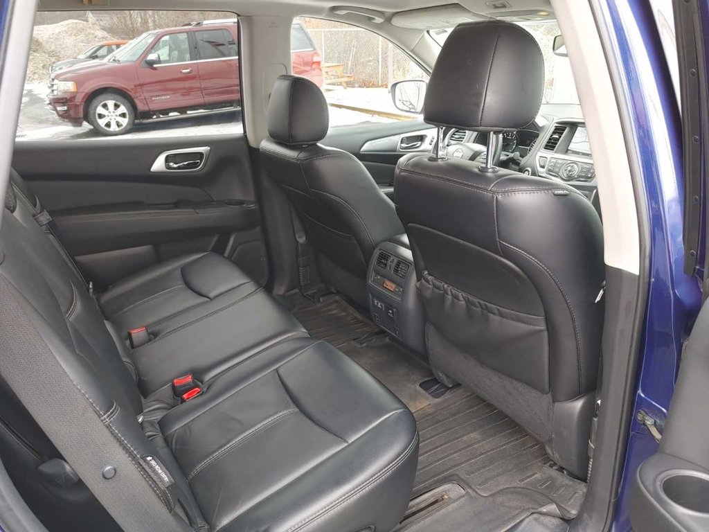 2019 Nissan Pathfinder SL | Leather | SunRoof | Cam | USB | XM | Keyless in Saint John, New Brunswick - 34 - w1024h768px