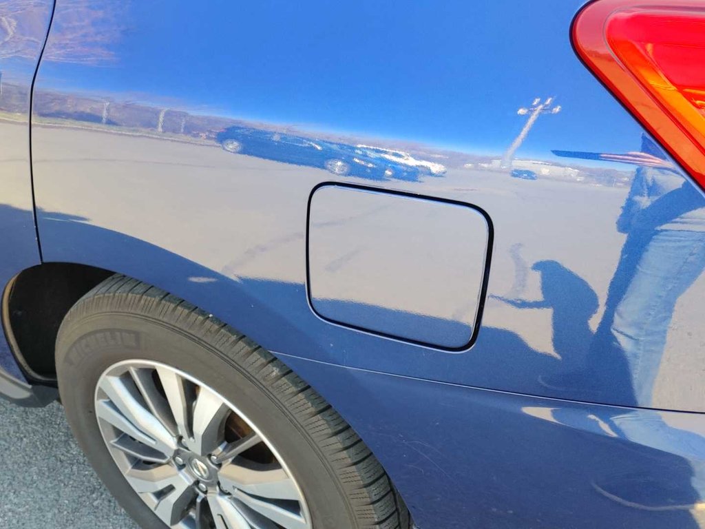 2019 Nissan Pathfinder in Antigonish, Nova Scotia - 15 - w1024h768px