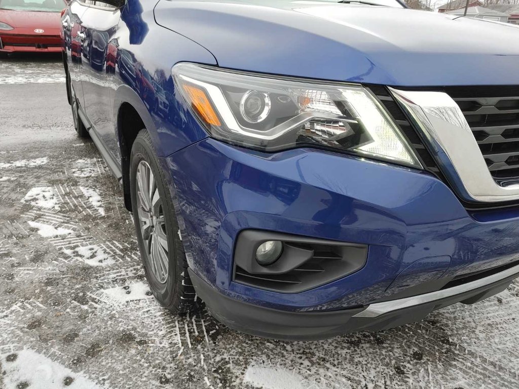 2019 Nissan Pathfinder SL | Leather | SunRoof | Cam | USB | XM | Keyless in Saint John, New Brunswick - 22 - w1024h768px