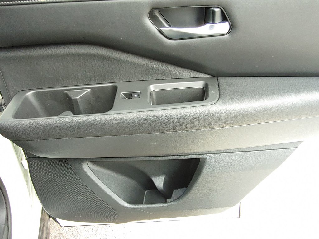 2023 Nissan Pathfinder SL in Saint John, New Brunswick - 38 - w1024h768px