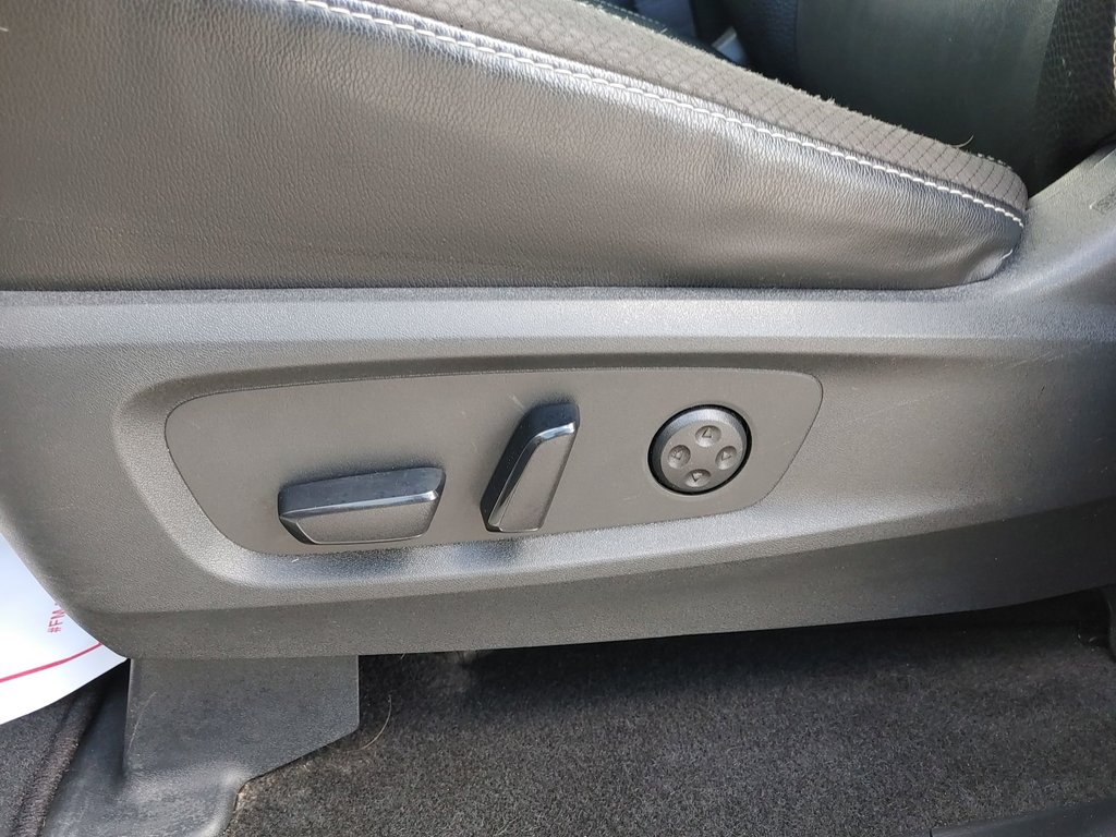 2023 Nissan Pathfinder SL in Saint John, New Brunswick - 14 - w1024h768px