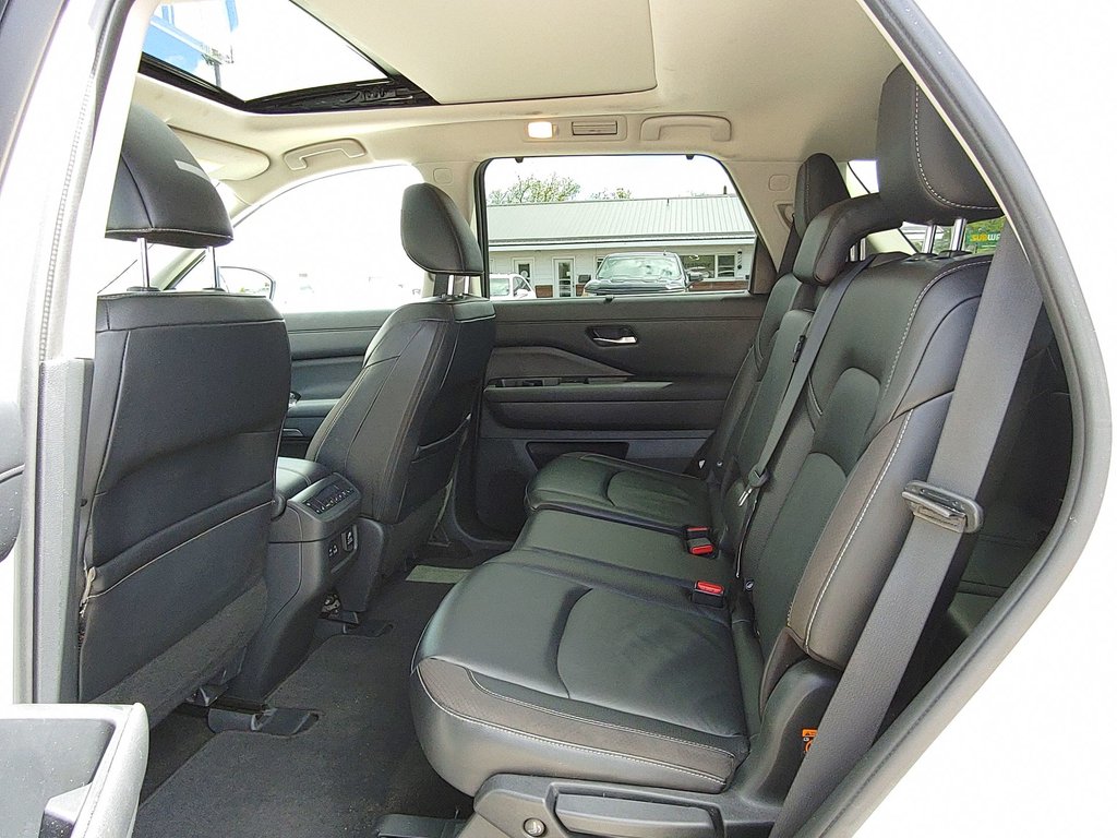 2023 Nissan Pathfinder SL in Saint John, New Brunswick - 32 - w1024h768px