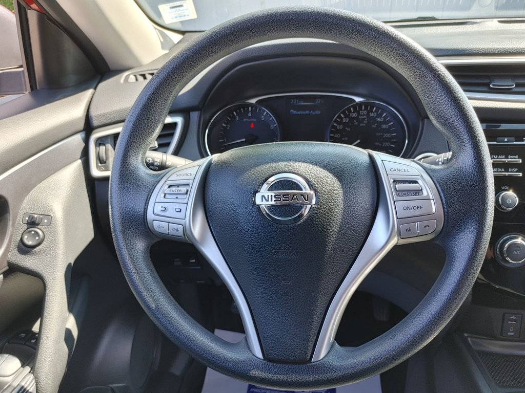 2016 Nissan Rogue SV | Cam | USB | Heated Seats in Saint John, New Brunswick - 45 - w1024h768px