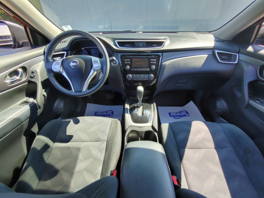 2016 Nissan Rogue SV | Cam | USB | Heated Seats in Saint John, New Brunswick - 41 - w1024h768px