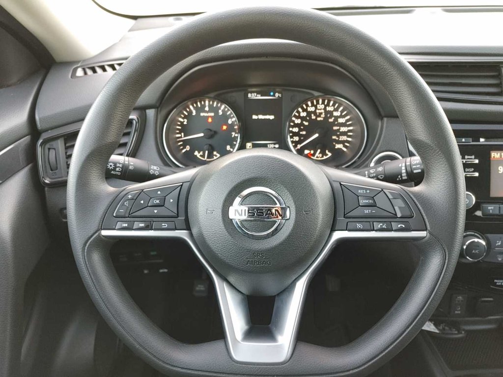 2017 Nissan Rogue in Antigonish, Nova Scotia - 50 - w1024h768px