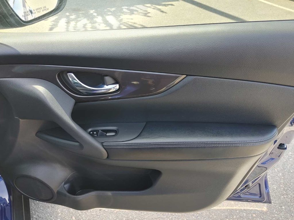 2019 Nissan Rogue SV | Cam | HtdSeats | USB | Bluetooth | Keyless in Saint John, New Brunswick - 39 - w1024h768px
