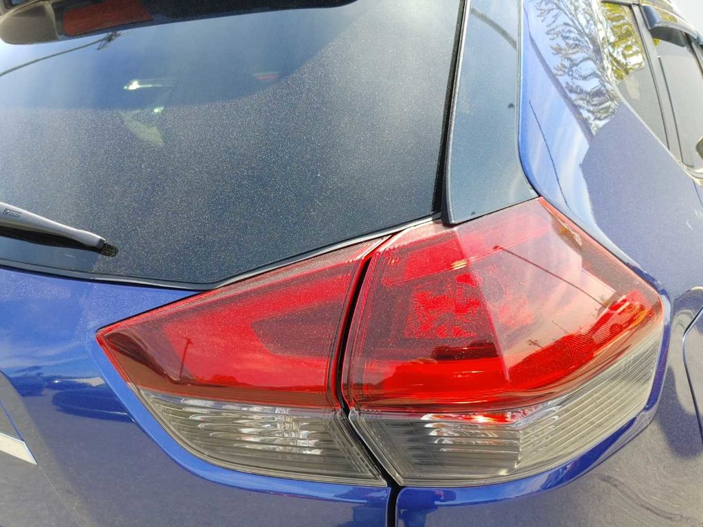 2019 Nissan Rogue SV | Cam | HtdSeats | USB | Bluetooth | Keyless in Saint John, New Brunswick - 18 - w1024h768px