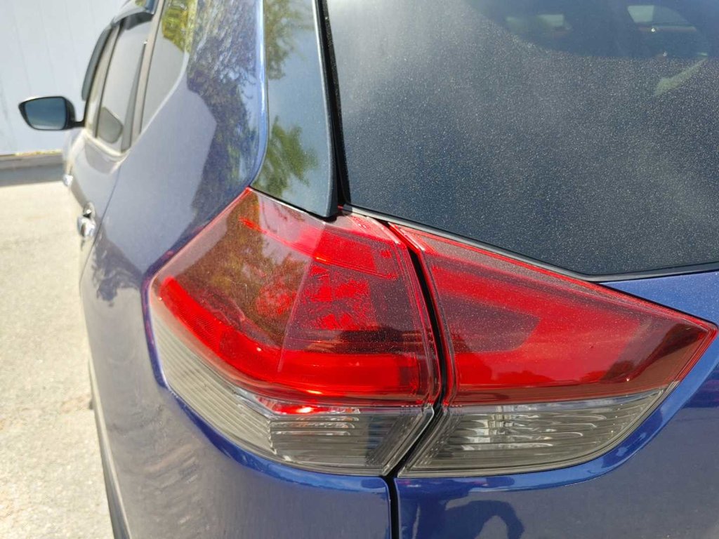 2019 Nissan Rogue SV | Cam | HtdSeats | USB | Bluetooth | Keyless in Saint John, New Brunswick - 15 - w1024h768px