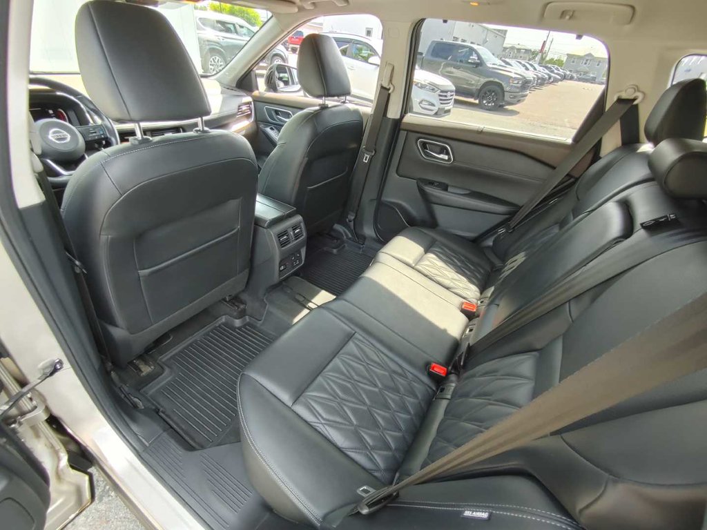 2021 Nissan Rogue Platinum | Leather | SunRoof | Nav in Saint John, New Brunswick - 30 - w1024h768px
