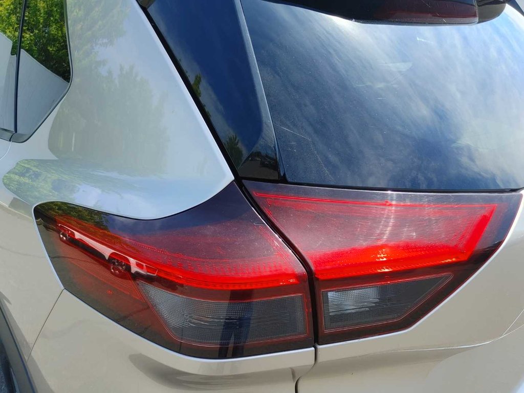 2021 Nissan Rogue Platinum | Leather | SunRoof | Nav in Saint John, New Brunswick - 16 - w1024h768px