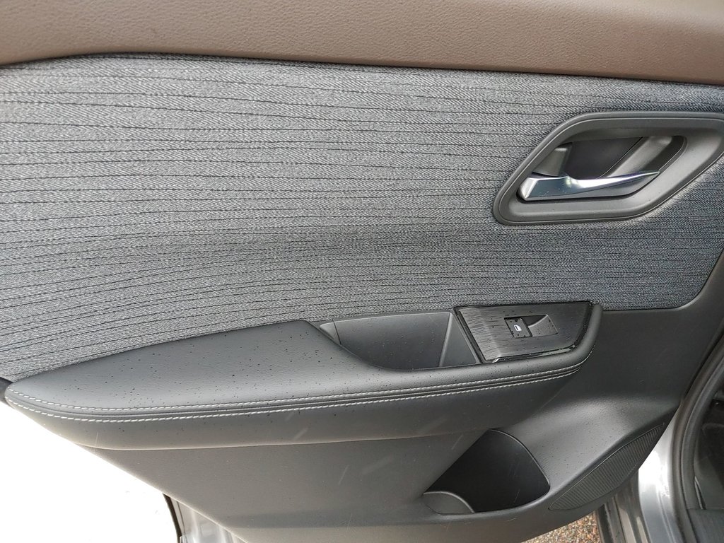 2023 Nissan Rogue SV | Moonroof | Heated Seats | Warranty to 2029 in Saint John, New Brunswick - 33 - w1024h768px