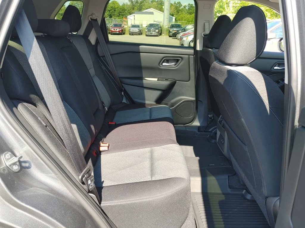 2025 Nissan Rogue SV | Moonroof | HtdSeats | Cam | Warranty to 2030 in Saint John, New Brunswick - 40 - w1024h768px