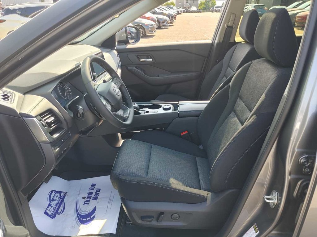 2025 Nissan Rogue SV | Moonroof | HtdSeats | Cam | Warranty to 2030 in Saint John, New Brunswick - 31 - w1024h768px