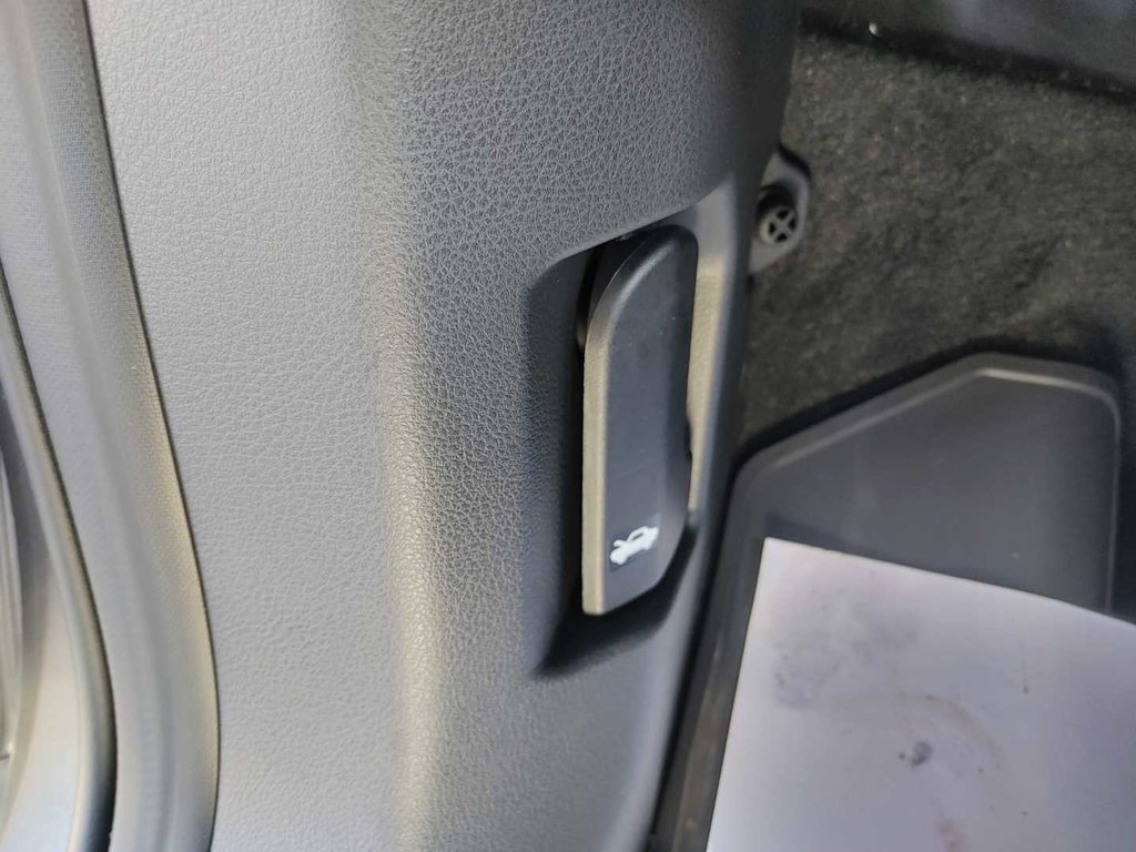 2025 Nissan Rogue SV | Moonroof | HtdSeats | Cam | Warranty to 2030 in Saint John, New Brunswick - 34 - w1024h768px