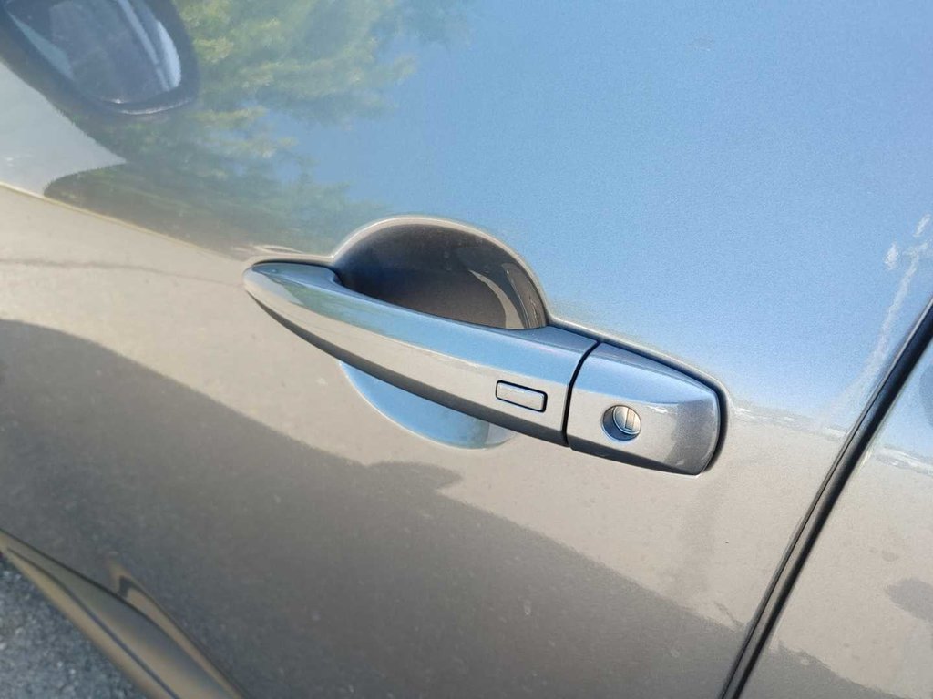 2025 Nissan Rogue SV | Moonroof | HtdSeats | Cam | Warranty to 2030 in Saint John, New Brunswick - 13 - w1024h768px