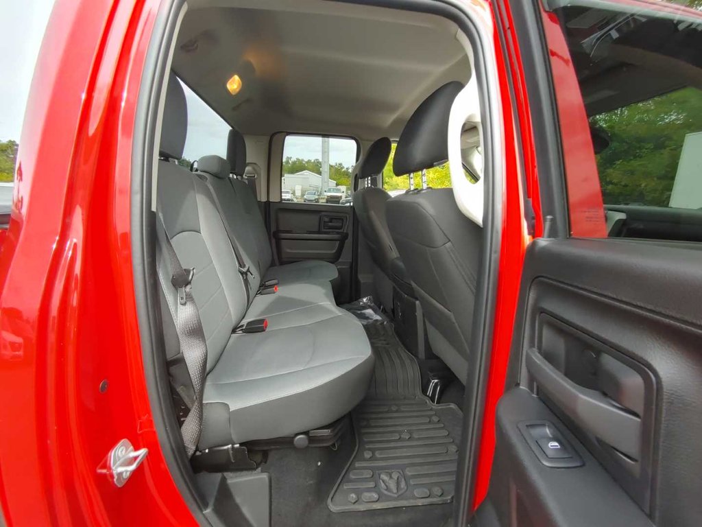 2022 Ram 1500 Classic in Antigonish, Nova Scotia - 37 - w1024h768px