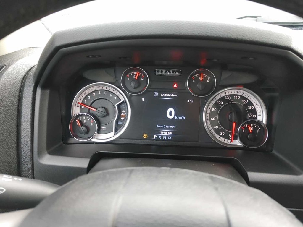 2022 Ram 1500 Classic Express | Cam | USB | Warranty to 2028 in Saint John, New Brunswick - 50 - w1024h768px