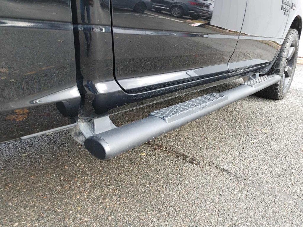 2022 Ram 1500 Classic Express | Cam | USB | Warranty to 2028 in Saint John, New Brunswick - 25 - w1024h768px