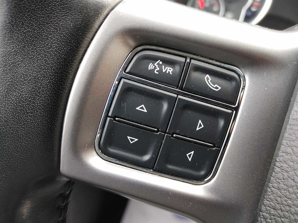 2022 Ram 1500 Classic Express | Cam | USB | Warranty to 2028 in Saint John, New Brunswick - 52 - w1024h768px