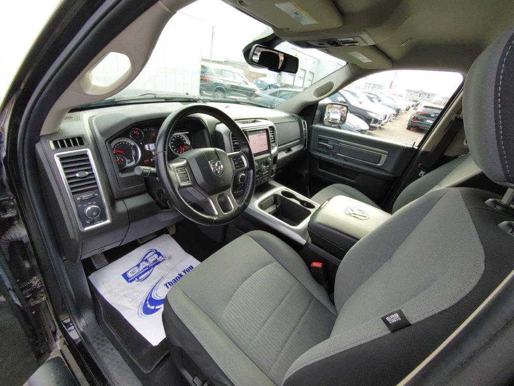 2022 Ram 1500 Classic Express | Cam | USB | Warranty to 2028 in Saint John, New Brunswick - 29 - w1024h768px