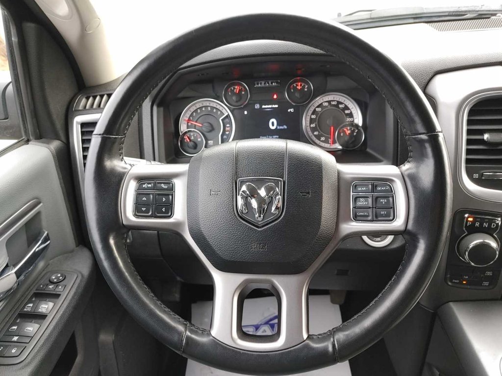 2022 Ram 1500 Classic Express | Cam | USB | Warranty to 2028 in Saint John, New Brunswick - 49 - w1024h768px