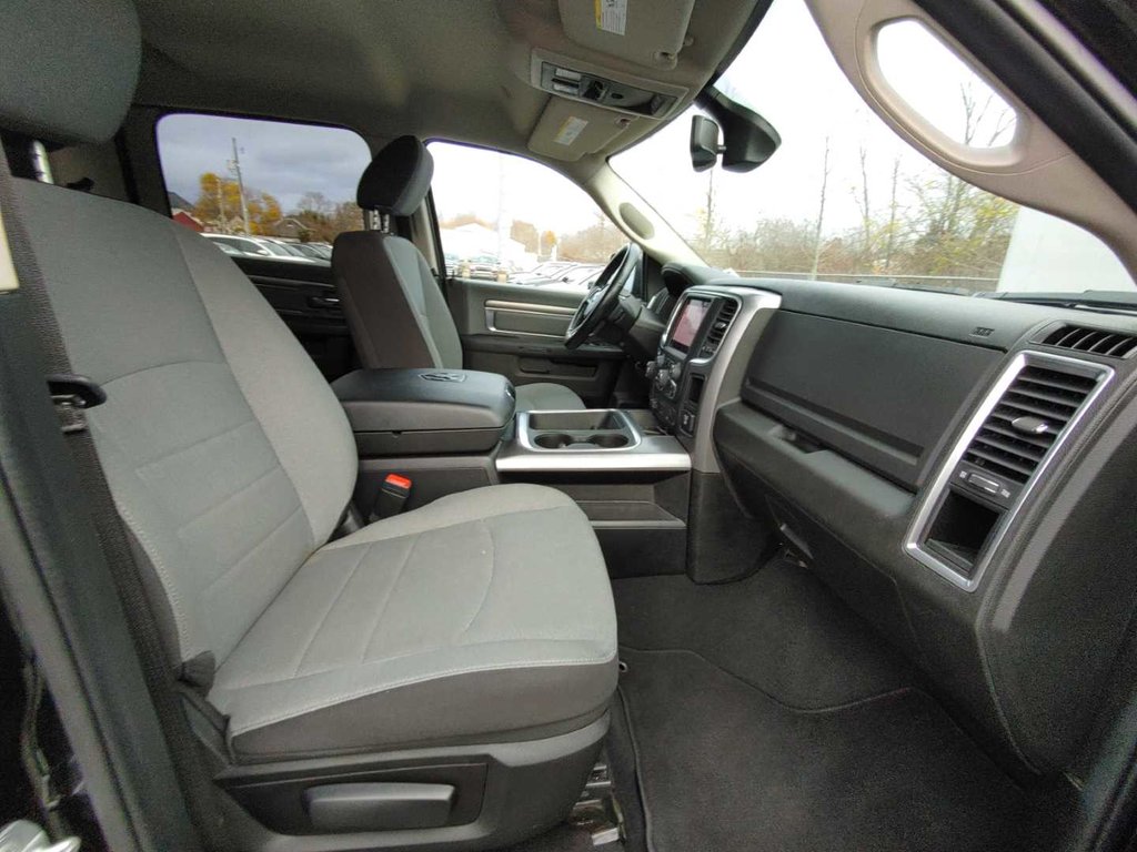 2022 Ram 1500 Classic Express | Cam | USB | Warranty to 2028 in Saint John, New Brunswick - 41 - w1024h768px