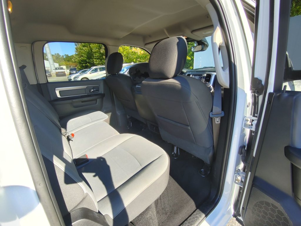 2023 Ram 1500 Classic SLT | 5.7 Hemi | 4x4 | Cam | USB | Bluetooth in Saint John, New Brunswick - 34 - w1024h768px