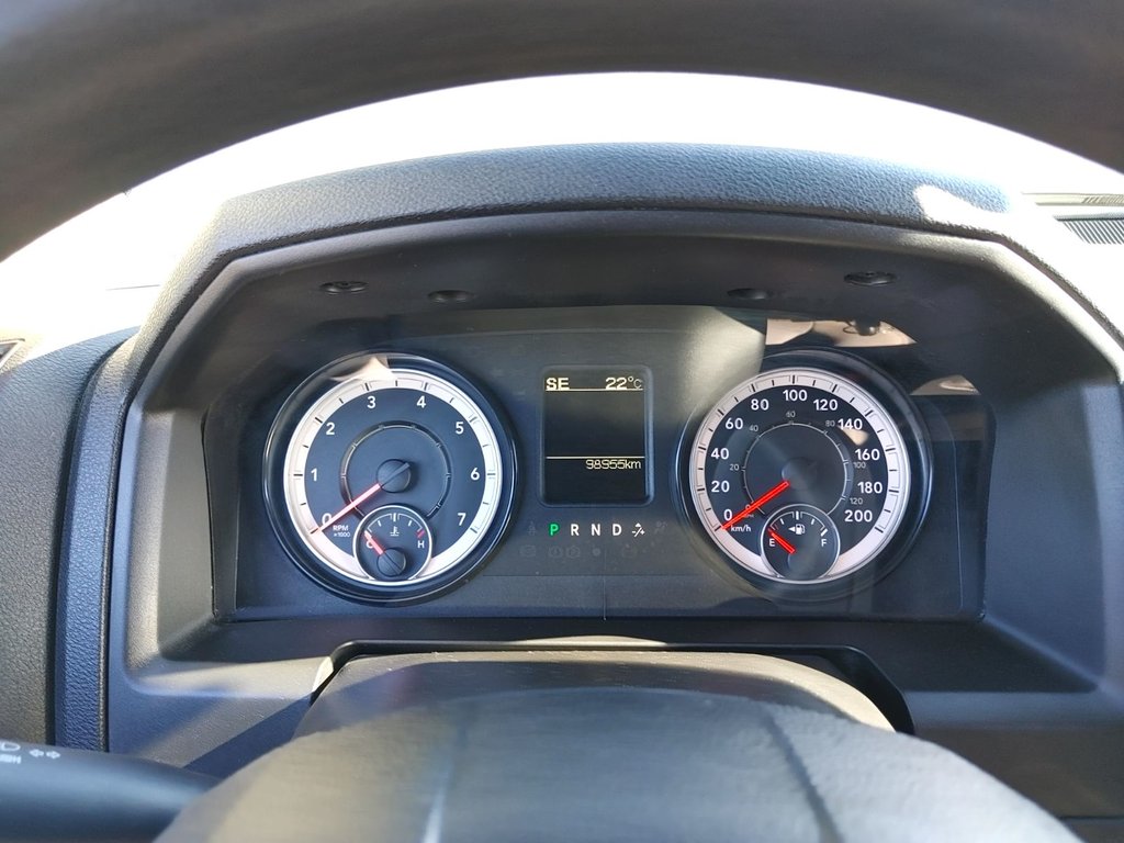 2023 Ram 1500 Classic SLT | 5.7 Hemi | 4x4 | Cam | USB | Bluetooth in Saint John, New Brunswick - 47 - w1024h768px