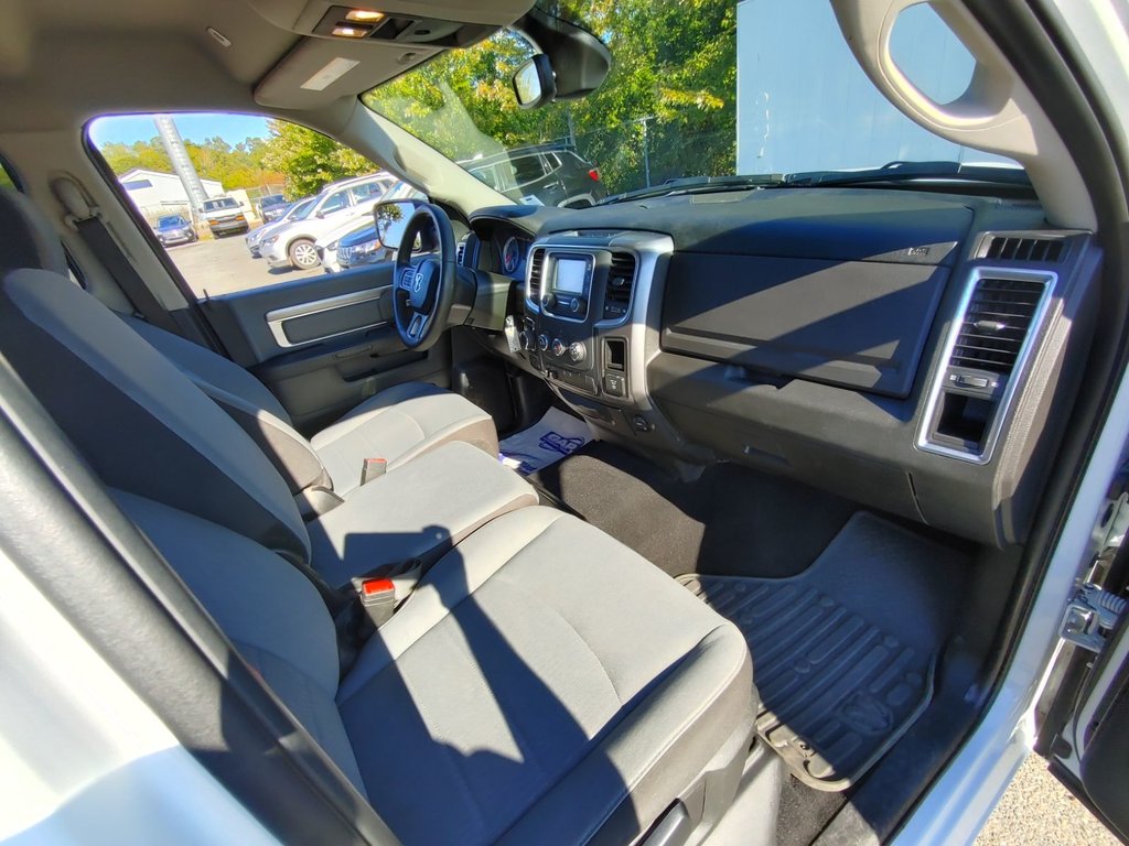 2023 Ram 1500 Classic SLT | 5.7 Hemi | 4x4 | Cam | USB | Bluetooth in Saint John, New Brunswick - 37 - w1024h768px
