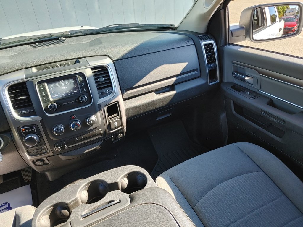 2023 Ram 1500 Classic SLT | 5.7 Hemi | 4x4 | Cam | USB | Bluetooth in Saint John, New Brunswick - 44 - w1024h768px