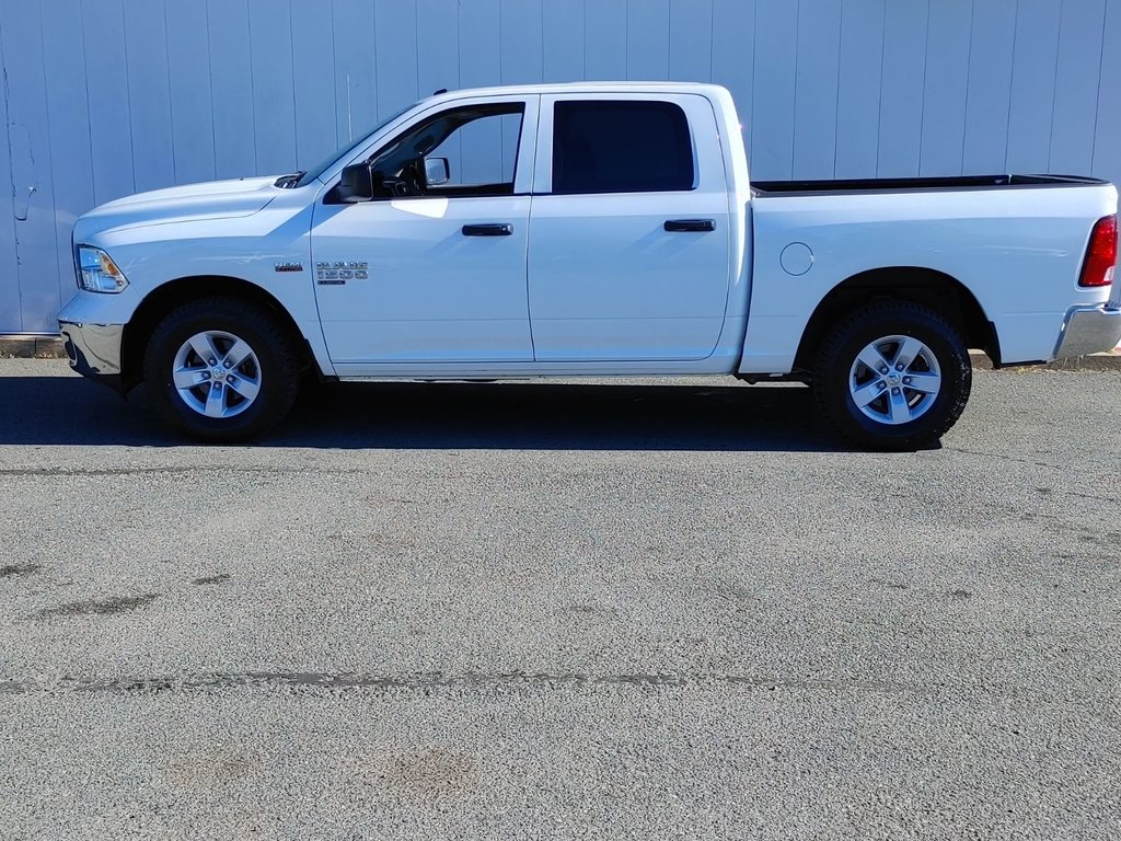 2023 Ram 1500 Classic SLT | 5.7 Hemi | 4x4 | Cam | USB | Bluetooth in Saint John, New Brunswick - 6 - w1024h768px