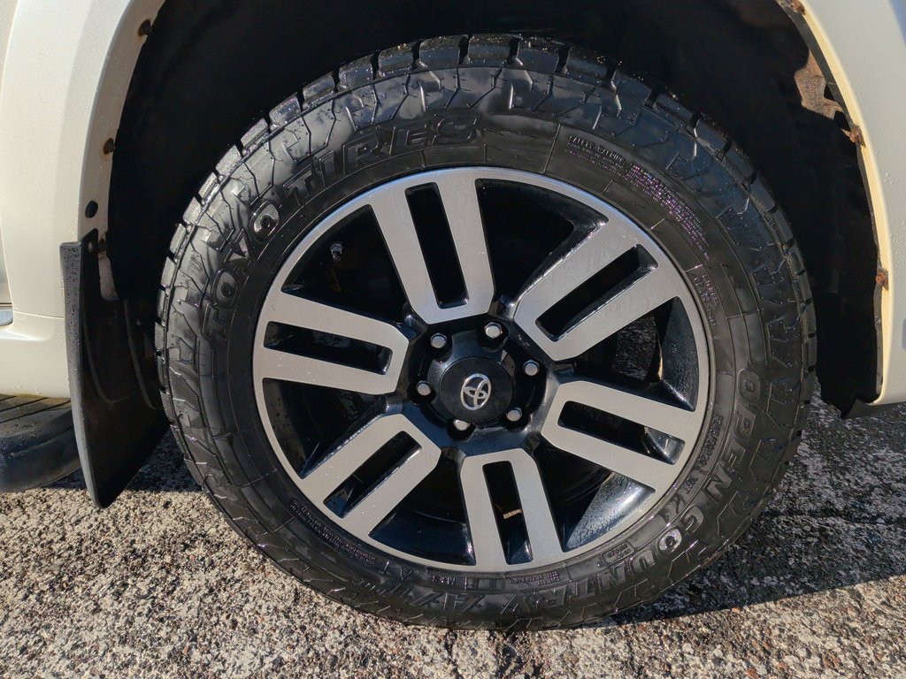 2018 Toyota 4RUNNER LIMITED | Leather | Sunroof | Cam in Saint John, New Brunswick - 10 - w1024h768px