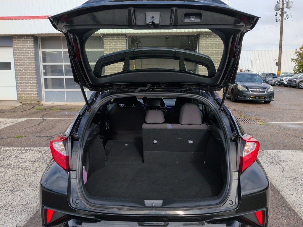 2020 Toyota C-HR XLE Premium | Heated Seats | Cam | USB in Saint John, New Brunswick - 34 - w1024h768px