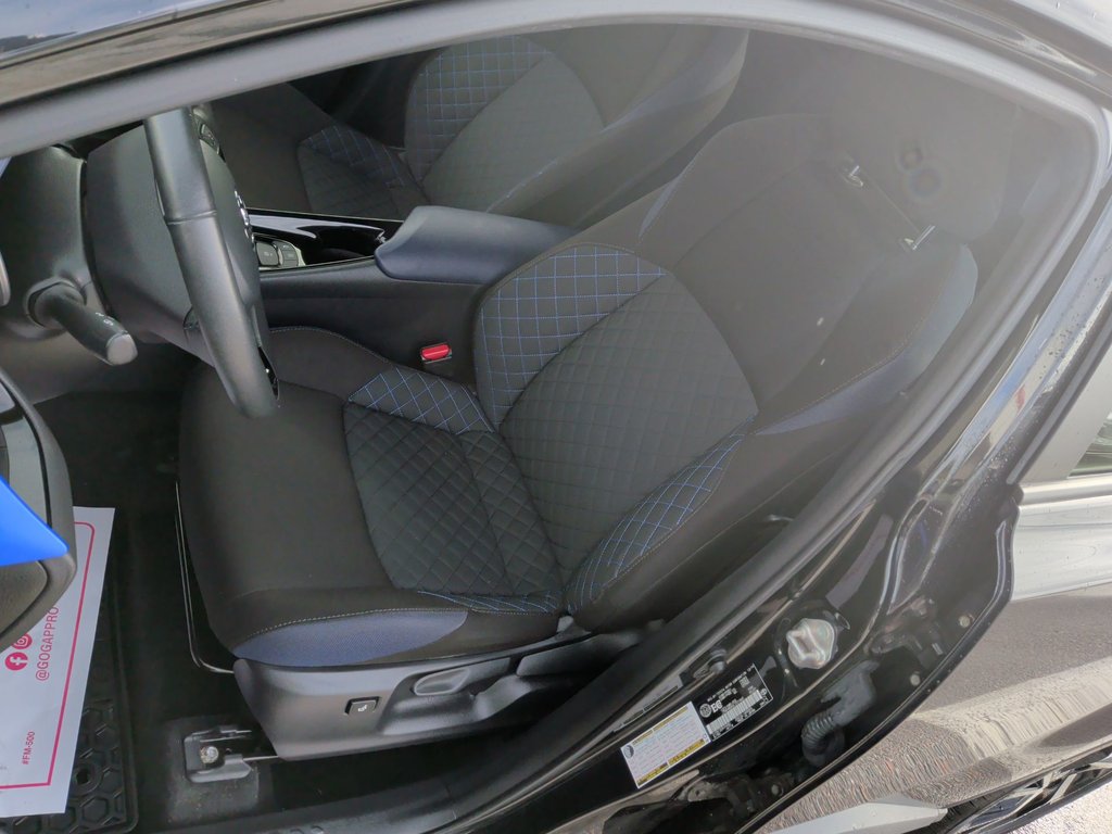 2020 Toyota C-HR XLE Premium | Heated Seats | Cam | USB in Saint John, New Brunswick - 11 - w1024h768px