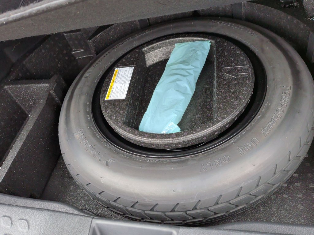 Toyota C-HR LE | Heated Seats | Cam | USB 2021 à Saint John, Nouveau-Brunswick - 36 - w1024h768px