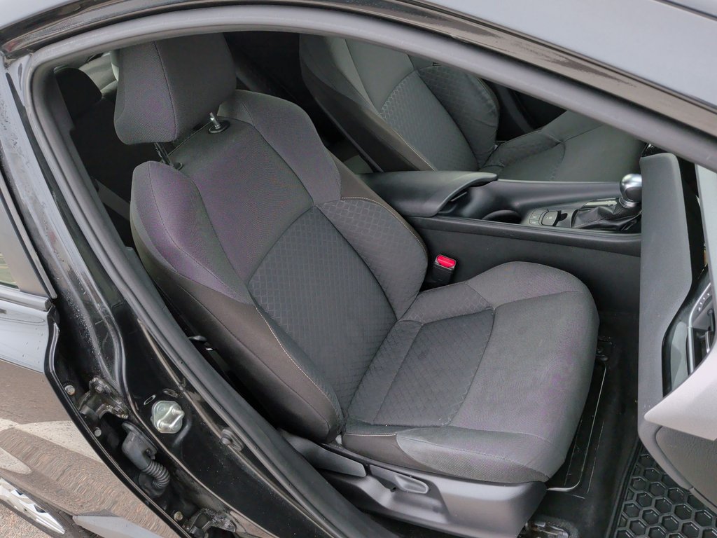 Toyota C-HR LE | Heated Seats | Cam | USB 2021 à Saint John, Nouveau-Brunswick - 40 - w1024h768px