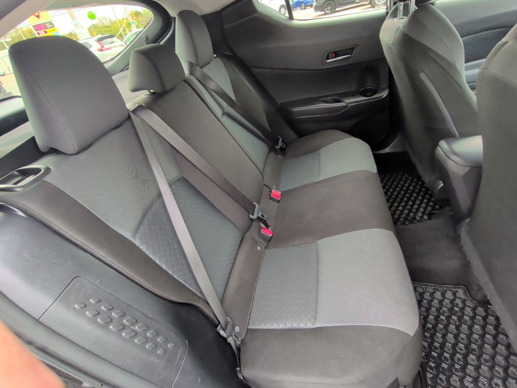 Toyota C-HR LE | Heated Seats | Cam | USB 2021 à Saint John, Nouveau-Brunswick - 38 - w1024h768px