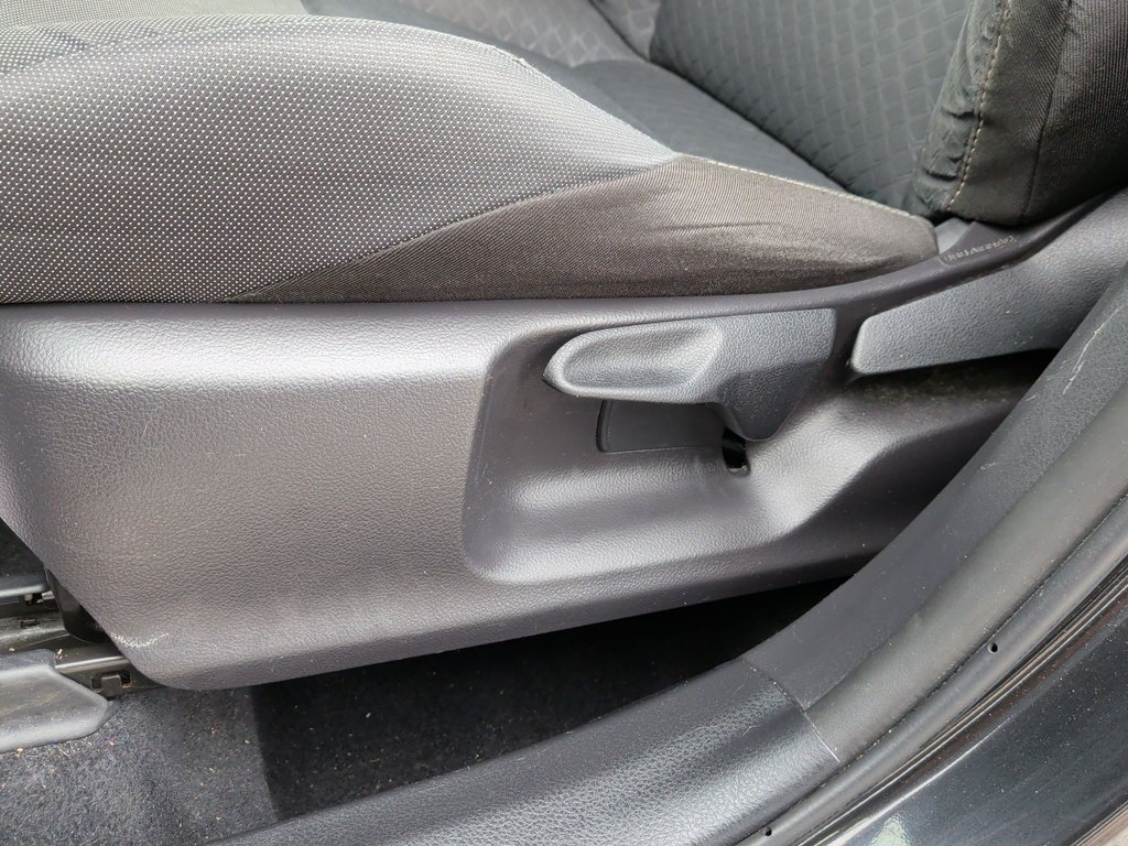 Toyota C-HR LE | Heated Seats | Cam | USB 2021 à Saint John, Nouveau-Brunswick - 14 - w1024h768px