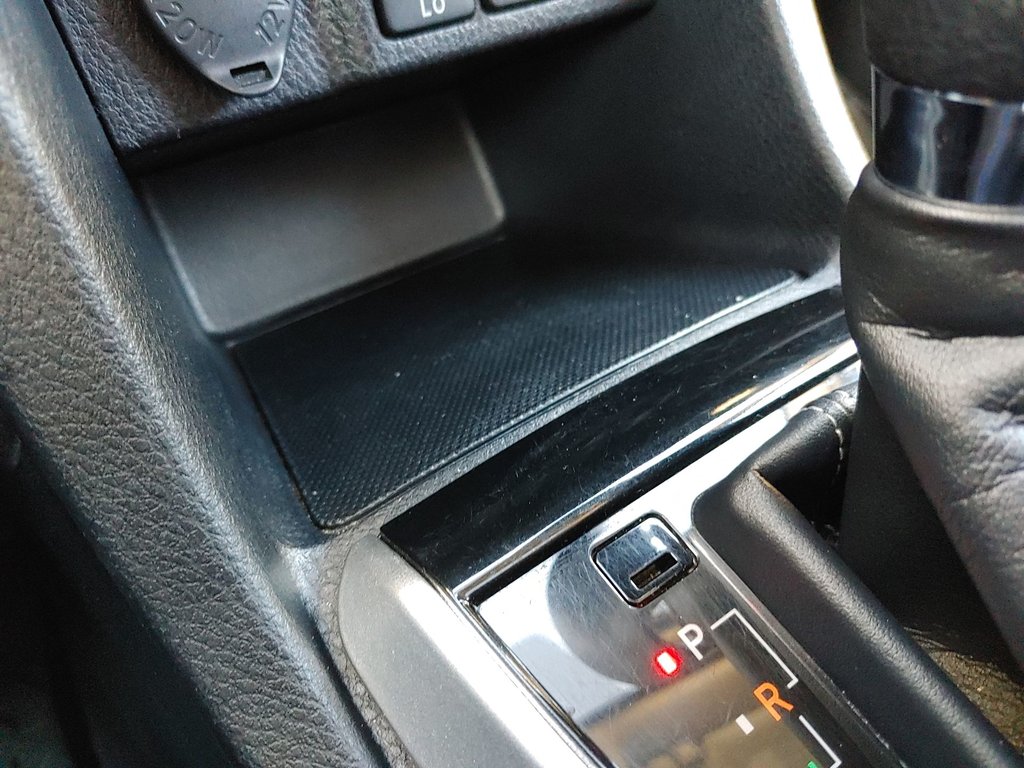 2018 Toyota Corolla SE | Sunroof | Cam | USB | Heated Seats in Saint John, New Brunswick - 28 - w1024h768px