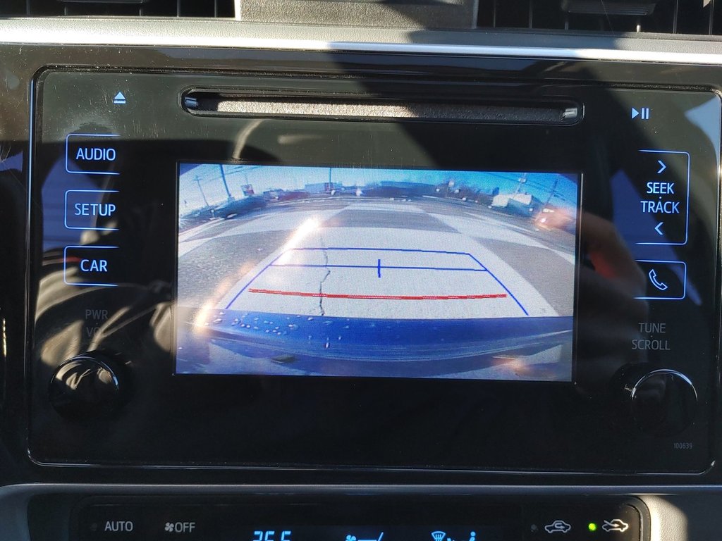 2018 Toyota Corolla SE | Sunroof | Cam | USB | Heated Seats in Saint John, New Brunswick - 26 - w1024h768px