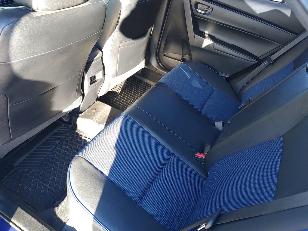 2018 Toyota Corolla SE | Sunroof | Cam | USB | Heated Seats in Saint John, New Brunswick - 32 - w1024h768px