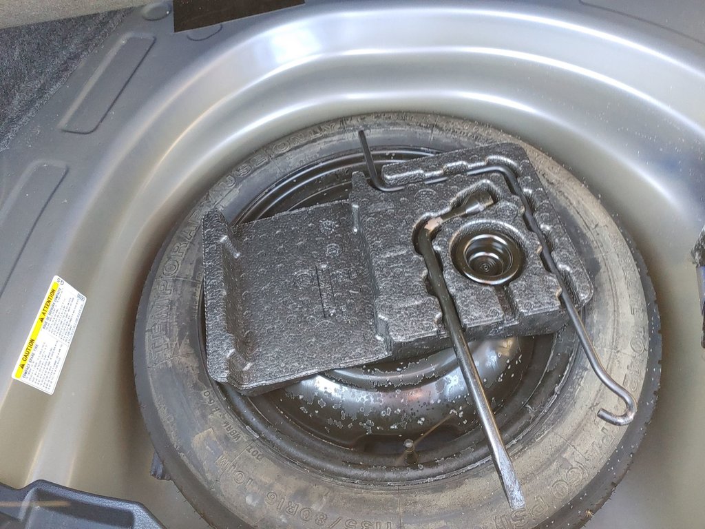 2018 Toyota Corolla SE | Sunroof | Cam | USB | Heated Seats in Saint John, New Brunswick - 36 - w1024h768px