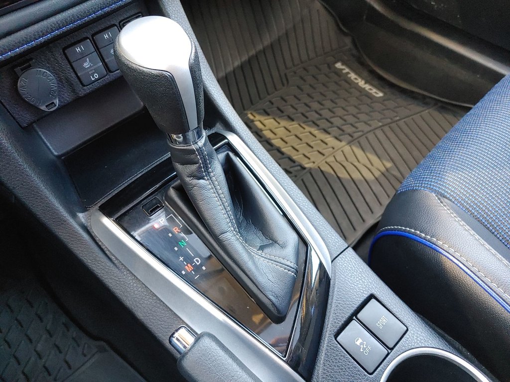 2018 Toyota Corolla SE | Sunroof | Cam | USB | Heated Seats in Saint John, New Brunswick - 29 - w1024h768px